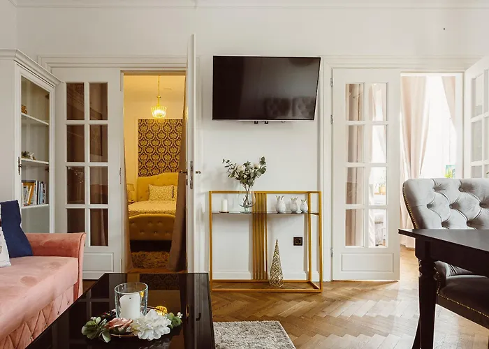 Glamour Old Town Blich Apartment