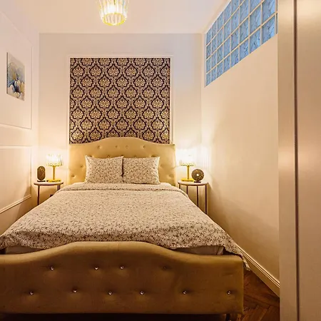 Apartamento Glamour Old Town Blich